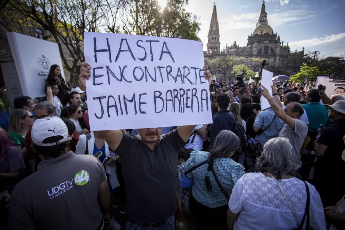 Exigen familiares y gremio periodístico de Jalisco, la aparición con vida de Jaime Barrera