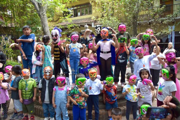 Faro Indios Verdes celebra el Día del Niño y la Niña con festival de lucha libre