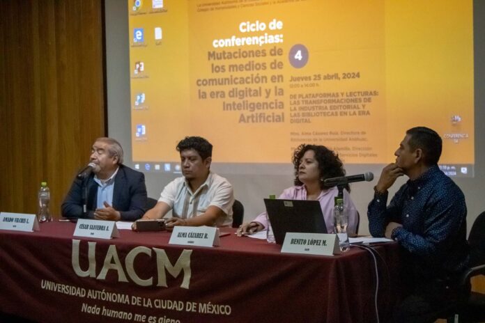 Da fin el ciclo de conferencias: Mutaciones de los medios de comunicación en la era digital y la Inteligencia Artificial con la mesa de diálogo 