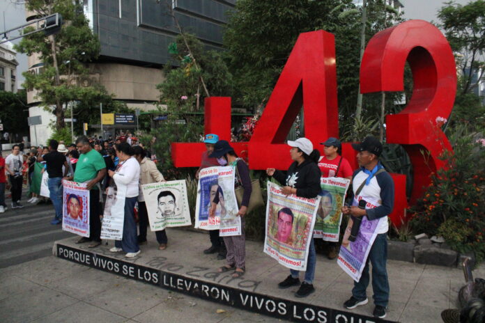 Ayotzinapa 116 acción global