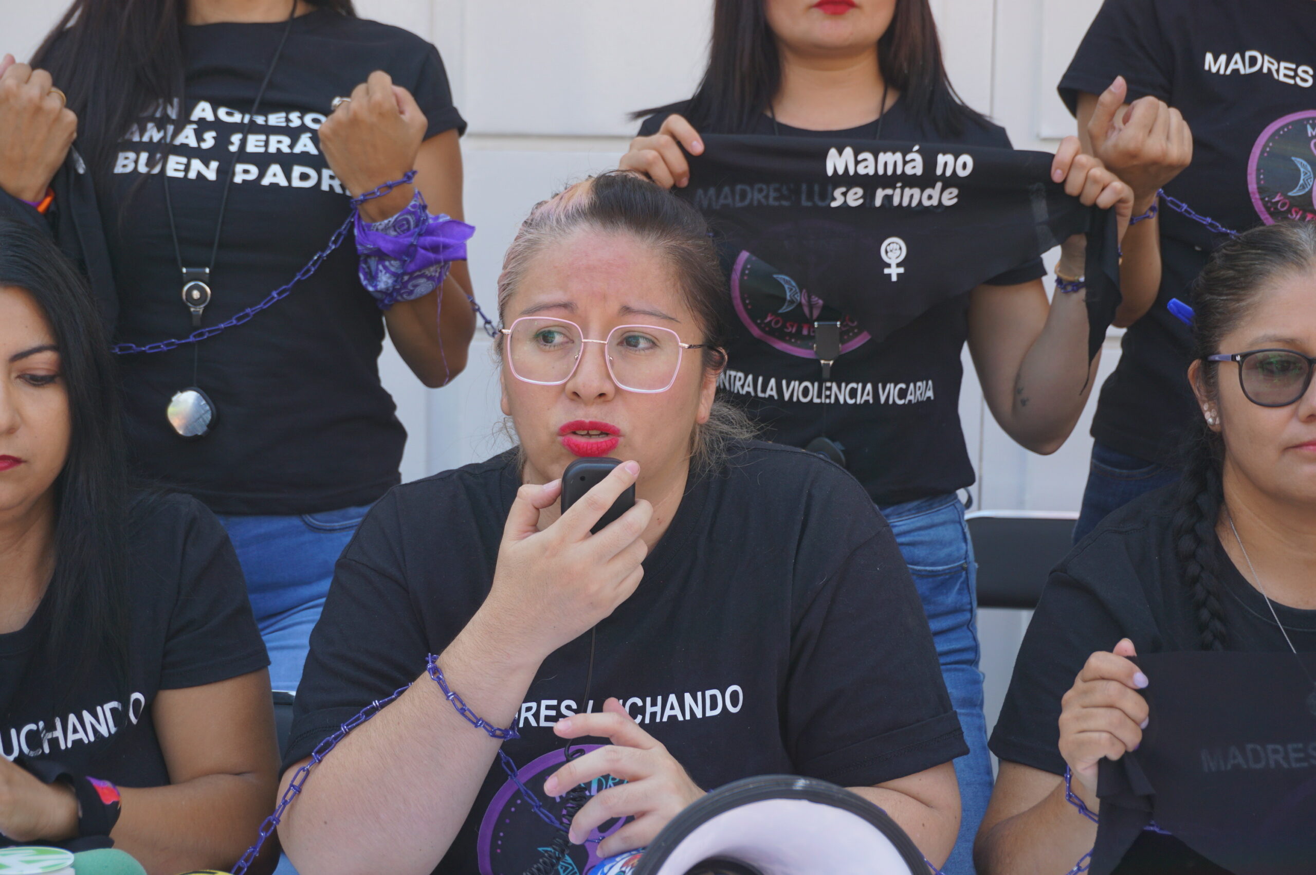 Madres inician huelga de hambre para exigir al Congreso de Jalisco la aprobación de la #LeyVicaria