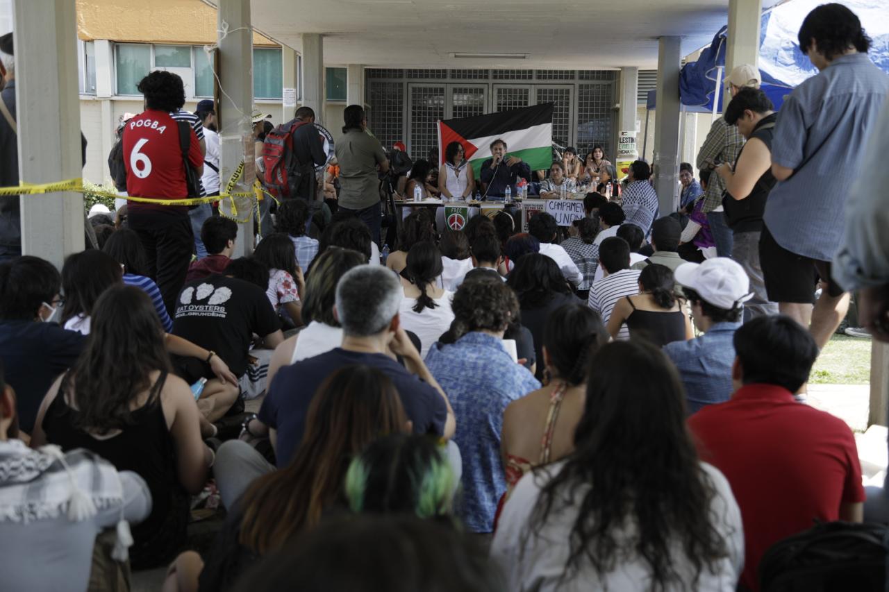 Académicos de la UNAM se reúnen para protestar contra la ocupación de Palestina