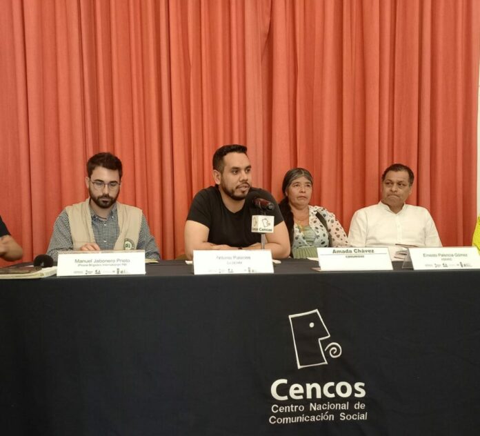 La Comunidad de Coloradas de la Virgen convocó a una conferencia de prensa en el Centro Nacional de Comunicación Social (Cencos) para informar que ganaron el amparo sobre la situación del desplazamiento forzado en el estado de Chihuahua.