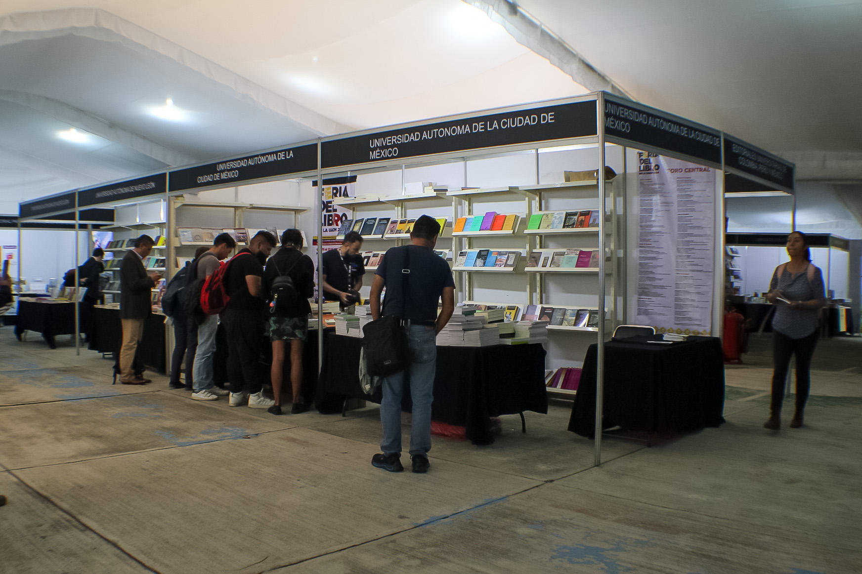 Llego la Feria del Libro a la UACM 2024