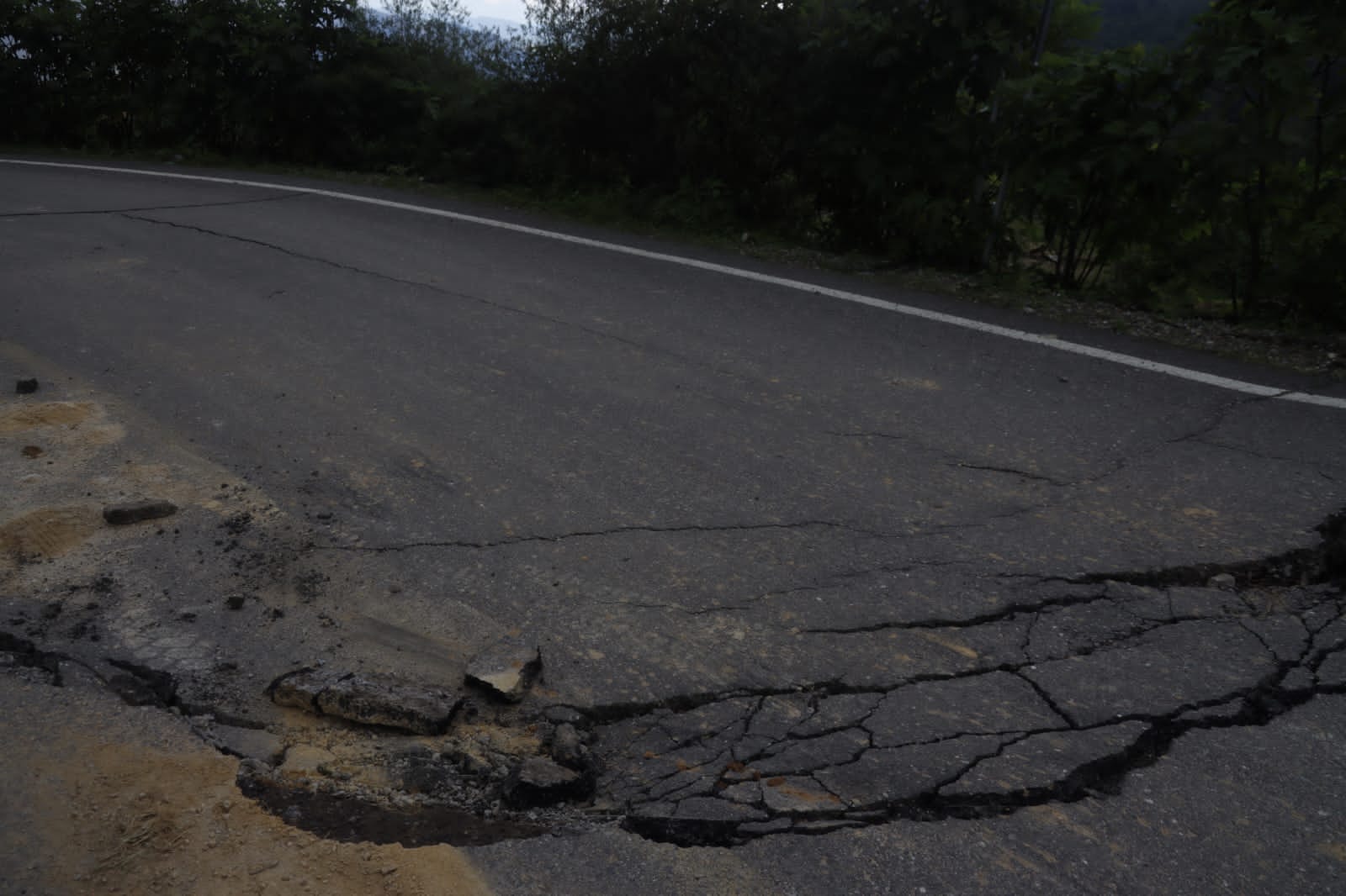 Comunidades indígenas de Guerrero exigen acción urgente tras el Huracán John