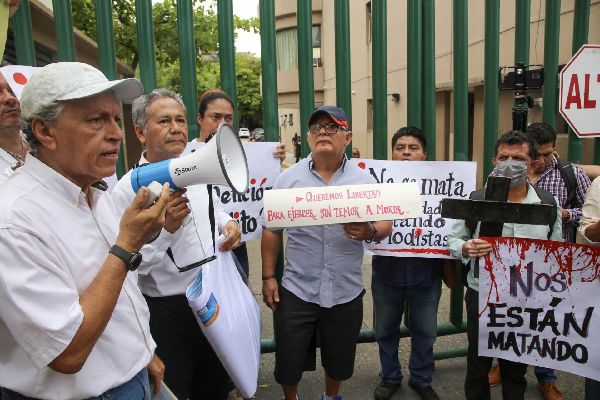 Asesinan al periodista Mauricio Solís en el centro de Uruapan, Michoacán