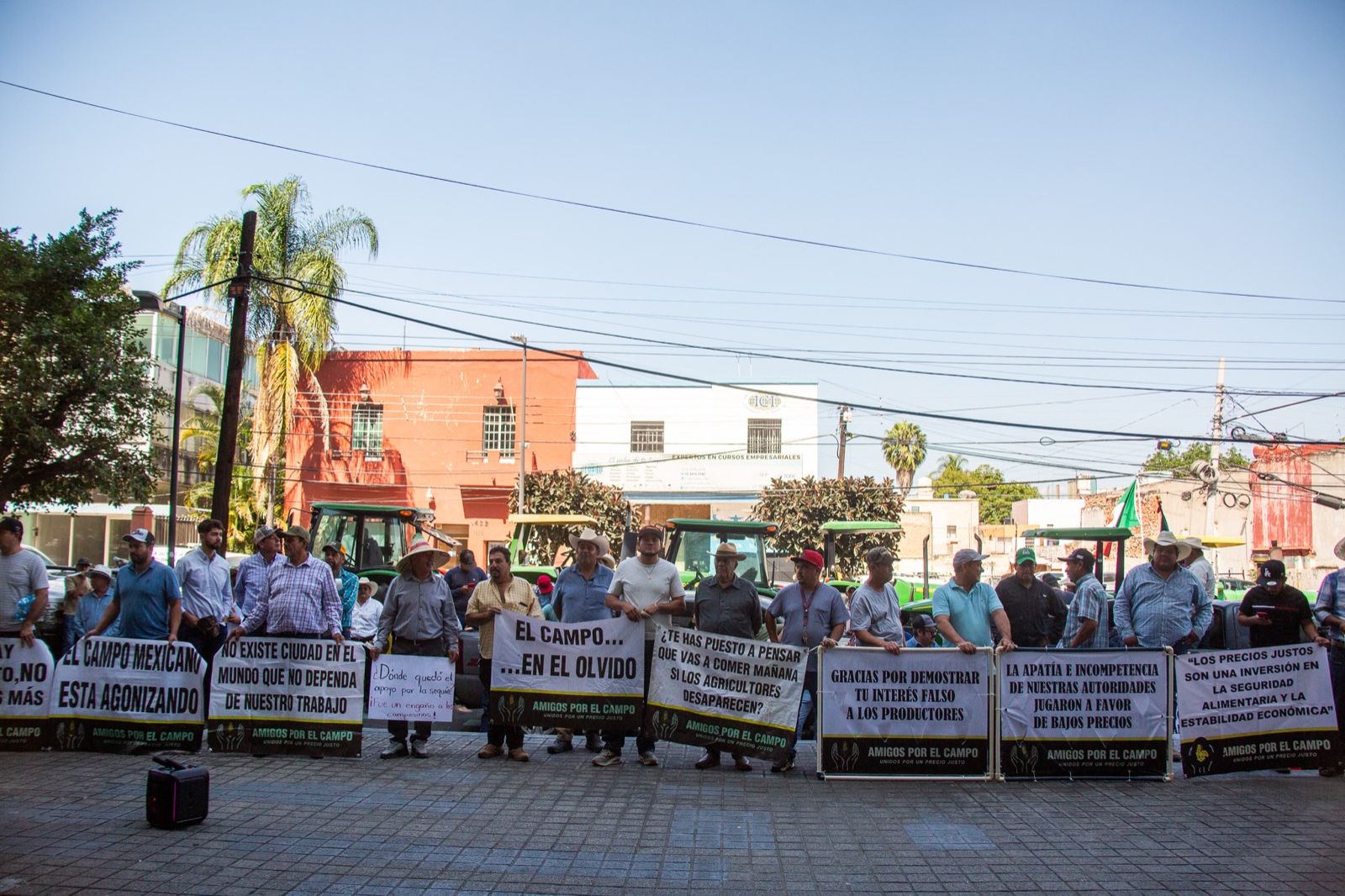 Tras meses de manifestación, gobierno federal y estatal no garantizan apoyo a agricultores de Jalisco 