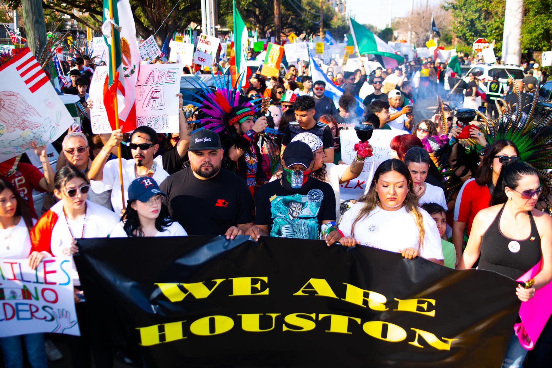 Masivas protestas de mexicanos en Estados Unidos 