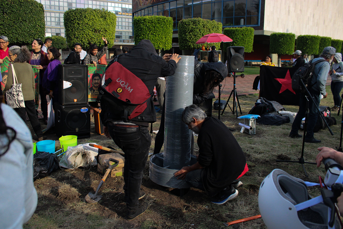 A seis años del asesinato de Samir Flores, UNAM inaugura busto en su memoria