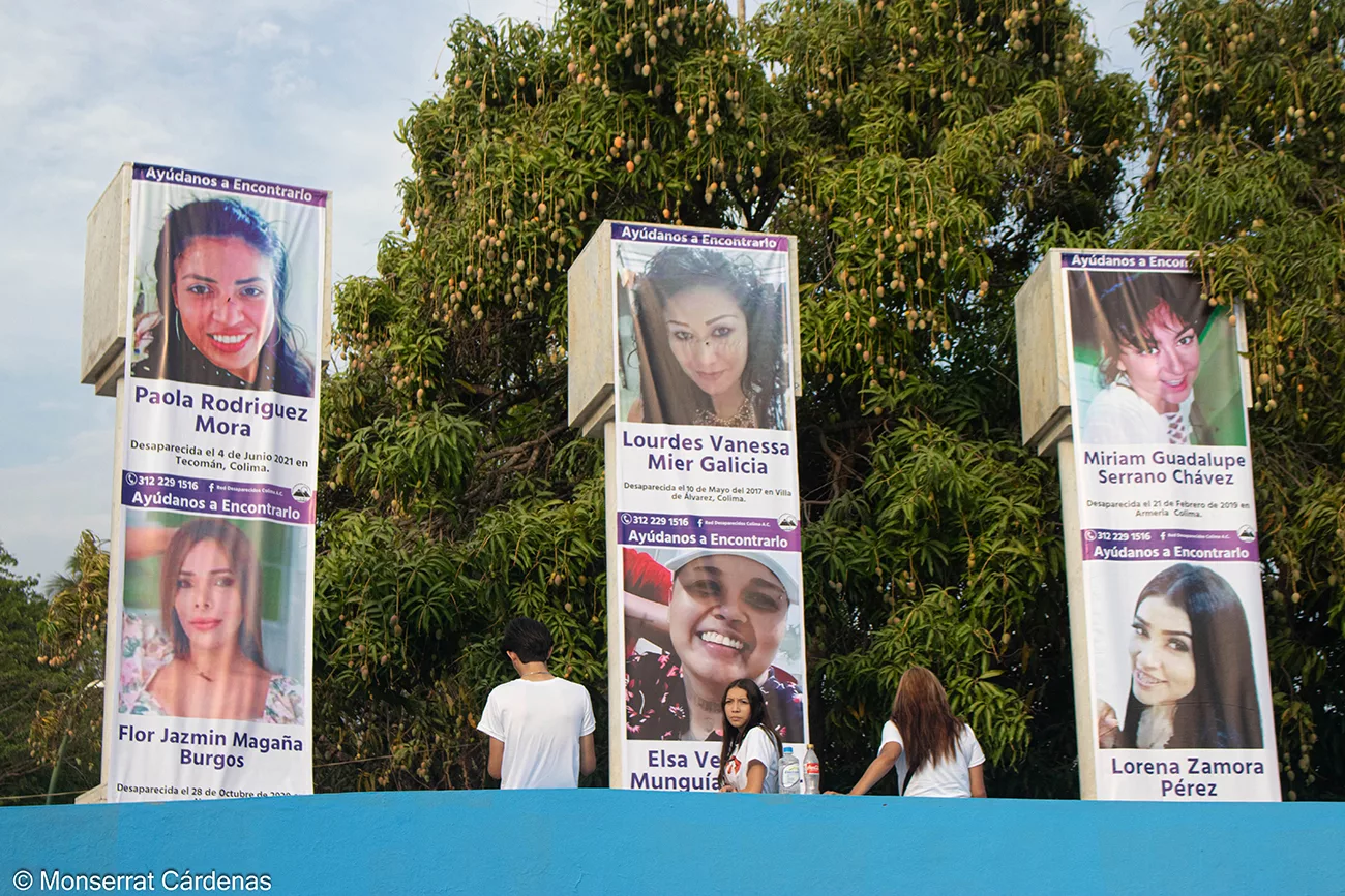 Madres buscadoras de Colima conmemoran el Día de las Madres con una misa en la Plaza de las y los Desaparecidos