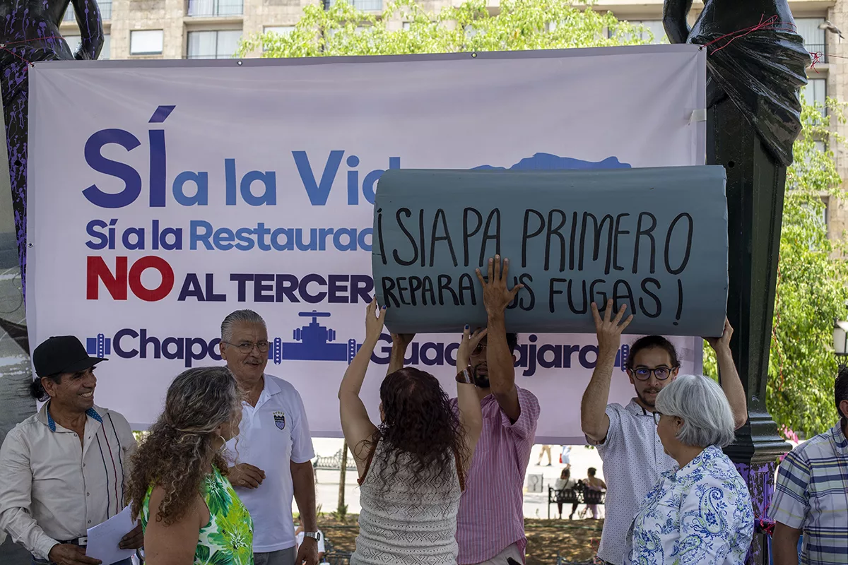 Pueblos ribereños denuncian nuevo acueducto en Chapala sin consulta previa: “El lago no es un tinaco”