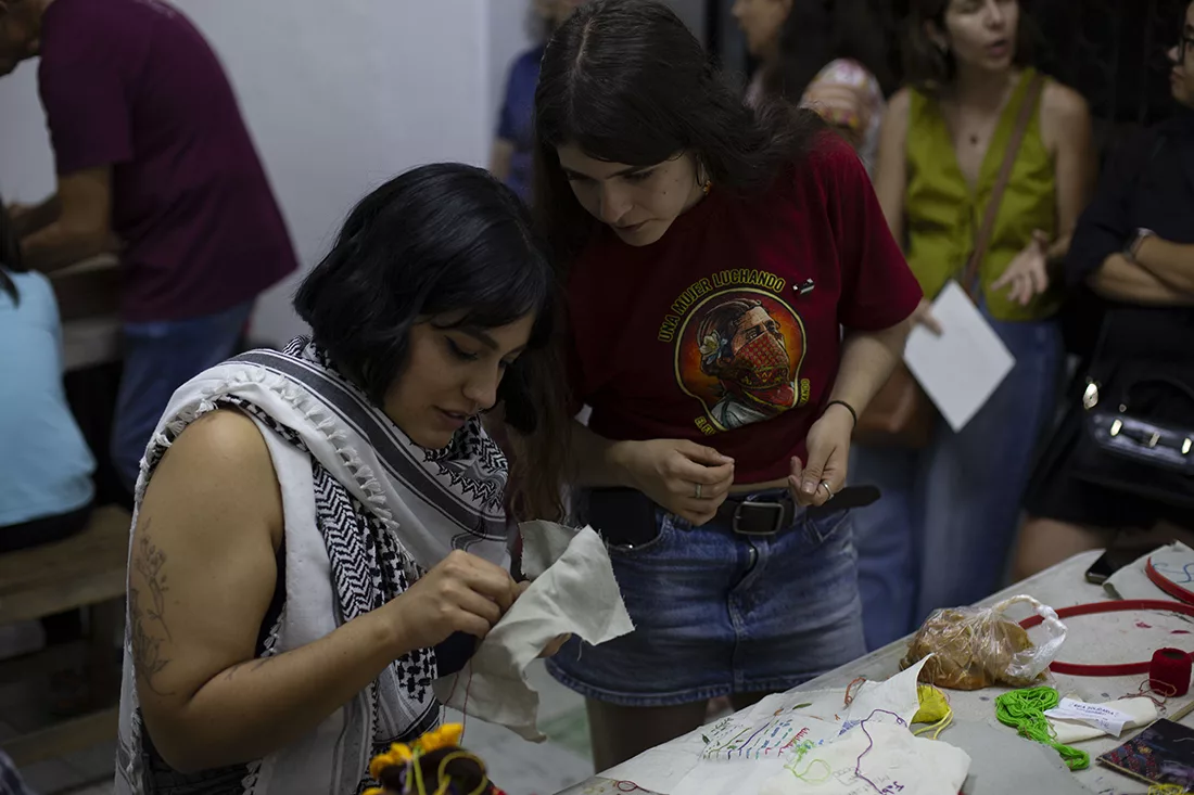 Familias buscadoras en Jalisco se unen en jornada cultural para mantener viva la memoria en la Glorieta de las y los Desaparecidos